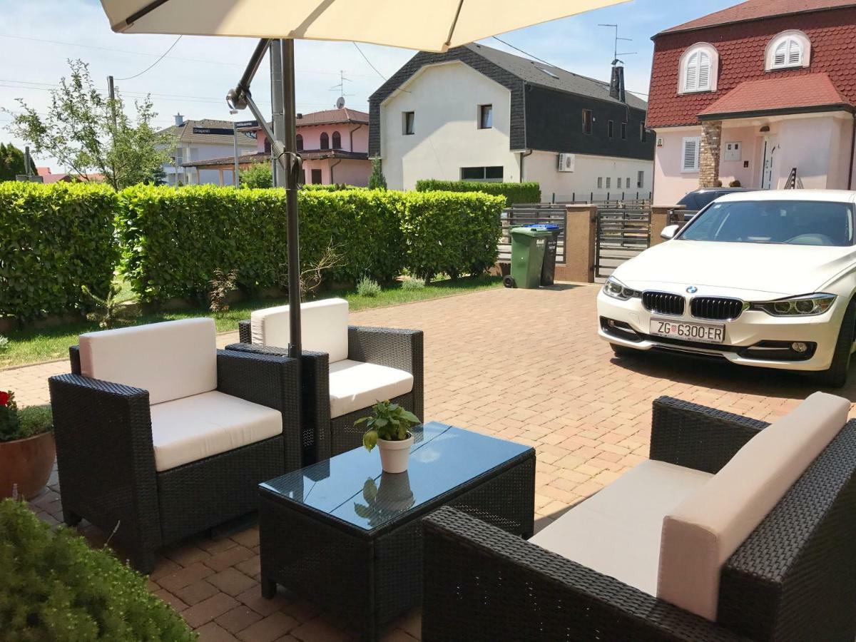 זאגרב Apartments Corina מראה חיצוני תמונה
